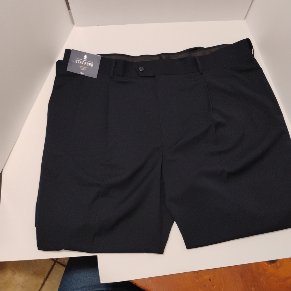 Stafford Men's Black Shorts